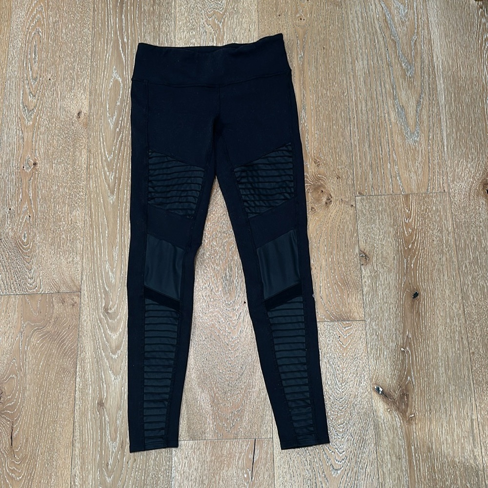 Black Alo Yoga Moto Leggings, Small